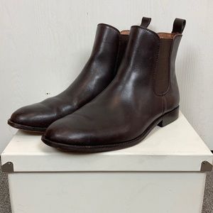 Lands End Brown Leather Chelsea Boots EUC